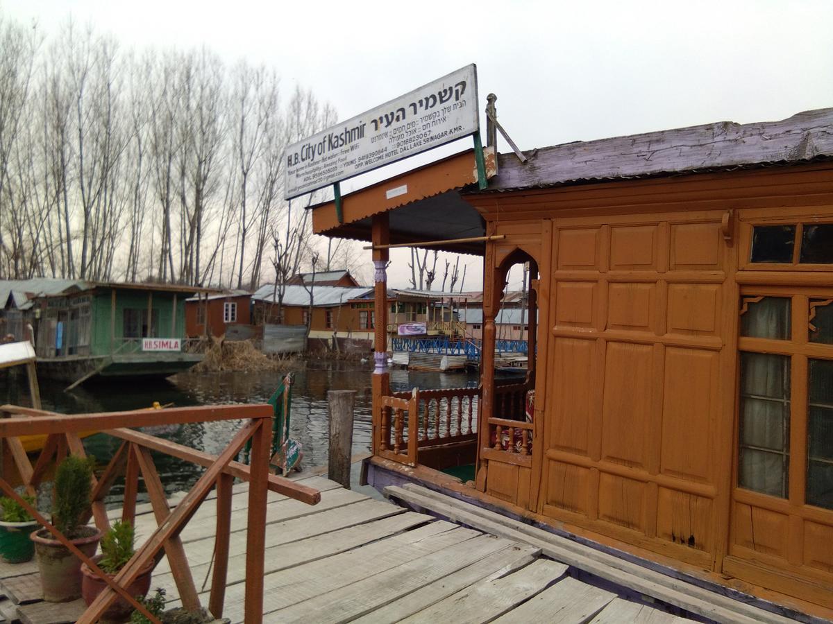 Hôtel Houseboat - City Of Kashmir à Srīnagar Extérieur photo