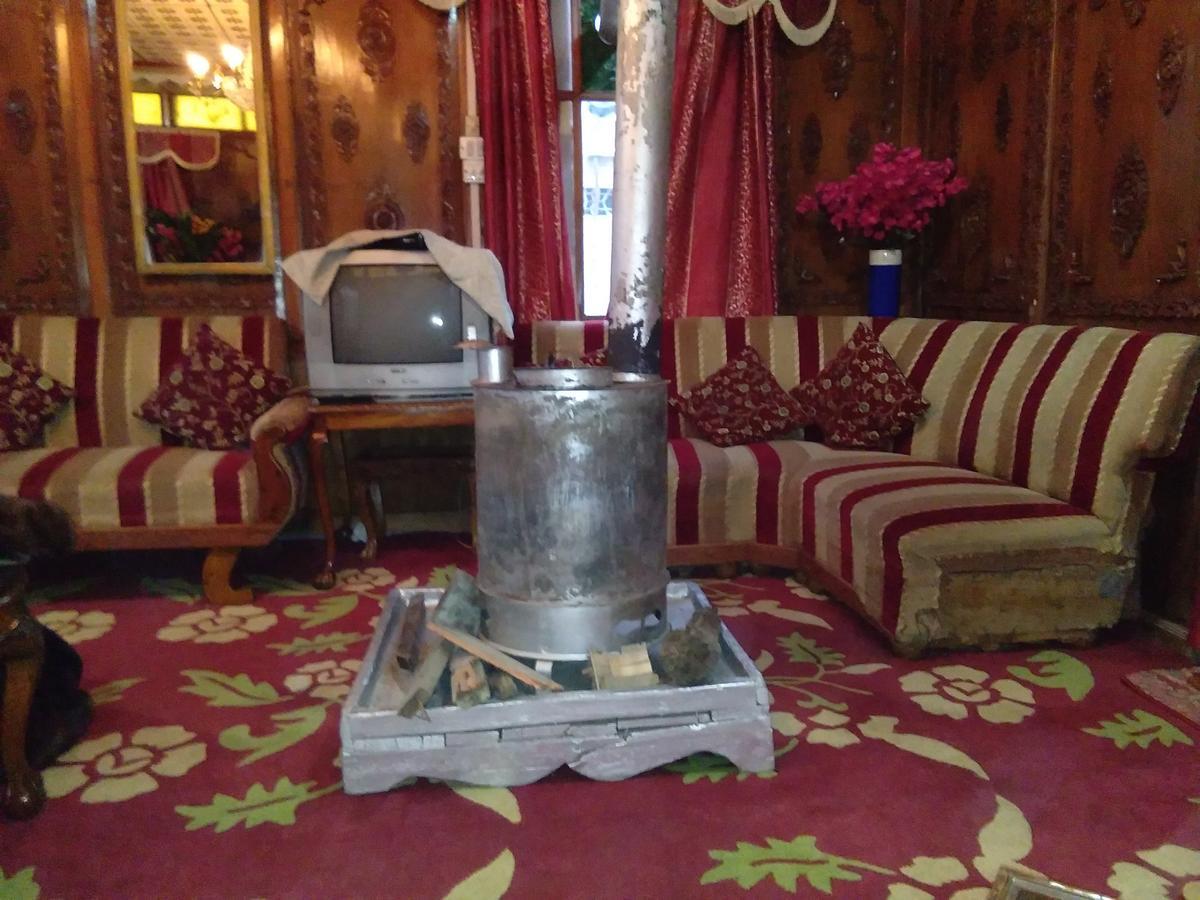 Hôtel Houseboat - City Of Kashmir à Srīnagar Extérieur photo