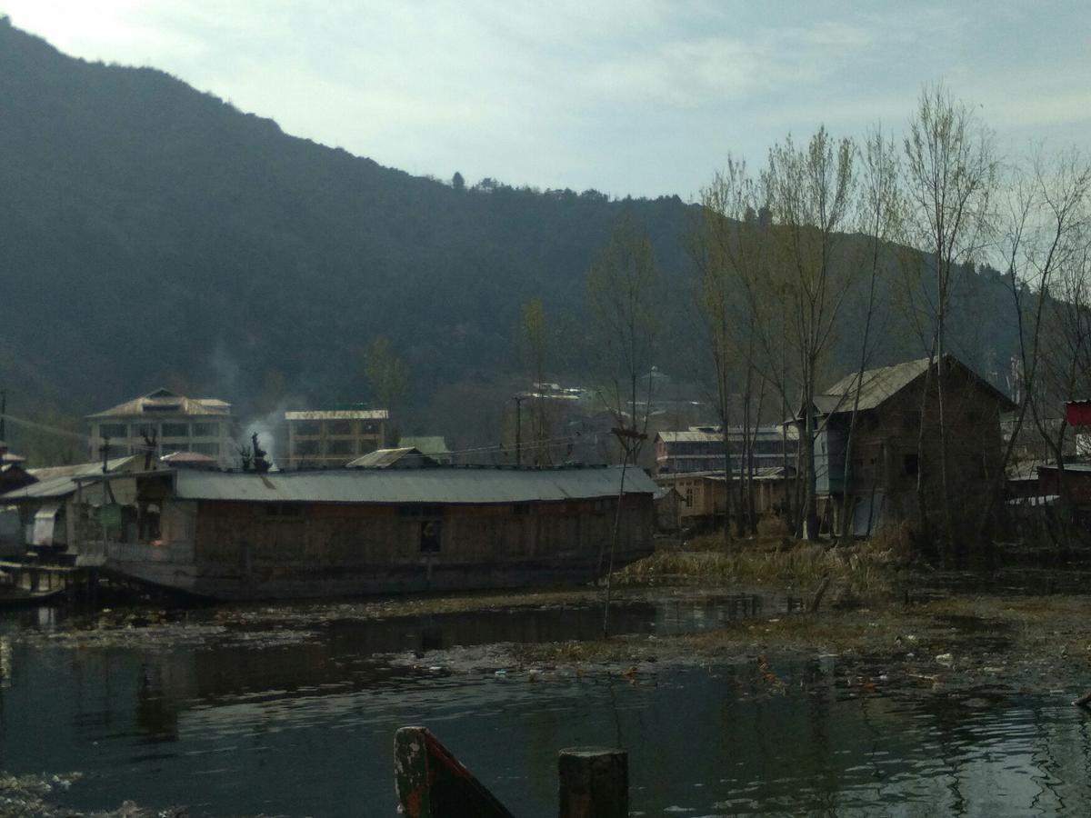 Hôtel Houseboat - City Of Kashmir à Srīnagar Extérieur photo