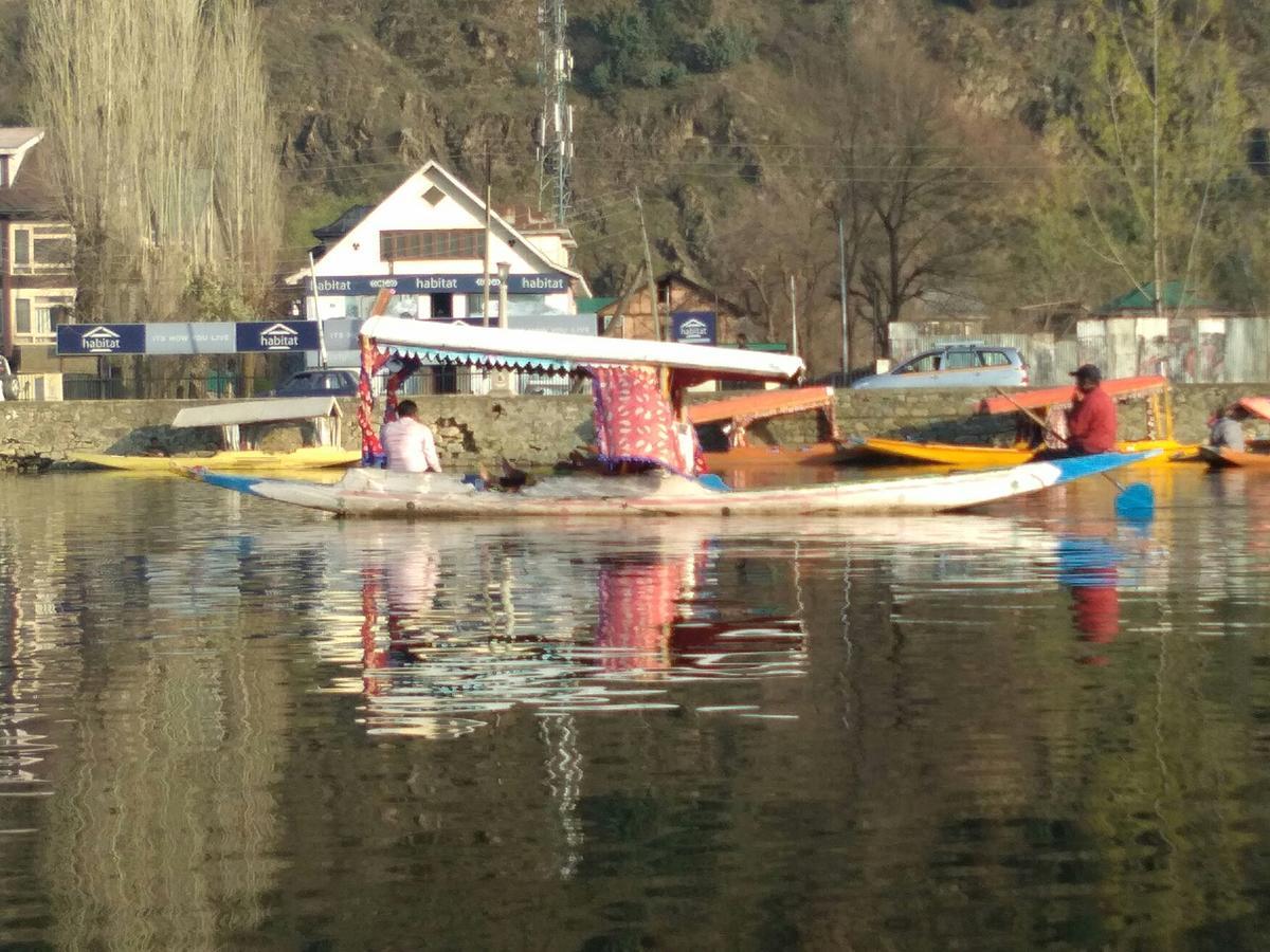 Hôtel Houseboat - City Of Kashmir à Srīnagar Extérieur photo
