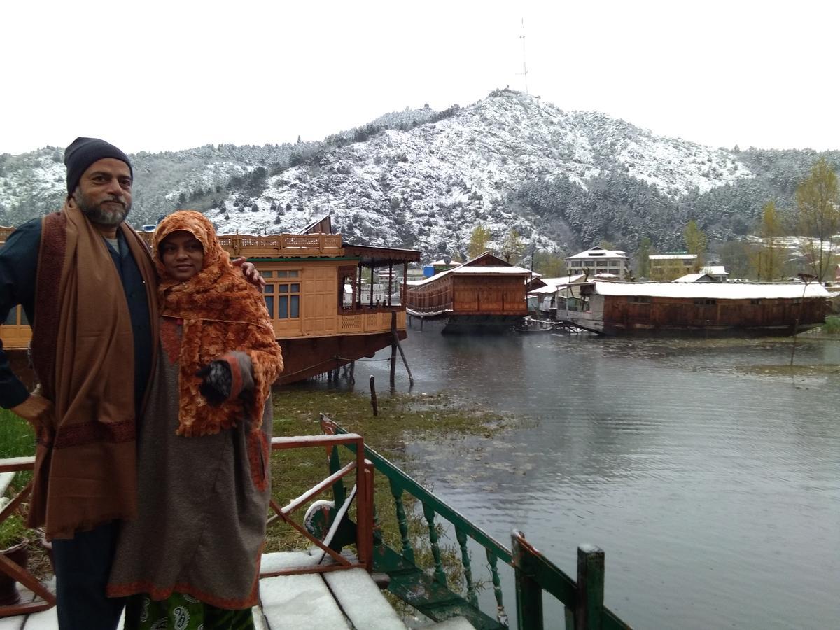 Hôtel Houseboat - City Of Kashmir à Srīnagar Extérieur photo